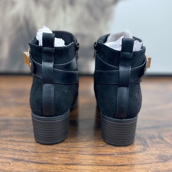 Just Fab Bootie   - Picture 7 of 8